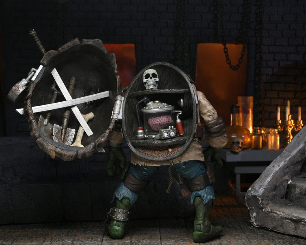 Universal Monsters x Teenage Mutant Ninja Turtles Figura Ultimate Leonardo as The Hunchback 18 cm