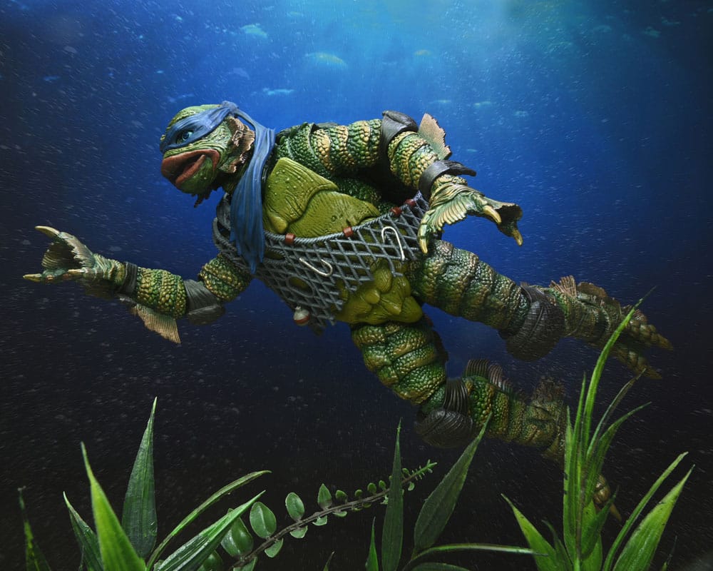 Universal Monsters/Teenage Mutant Ninja Turtles Figura Leonardo as the Creature 18 cm