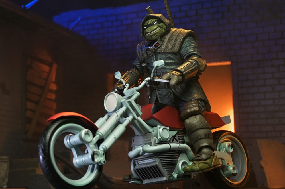 Tortugas Ninja (The Last Ronin The Lost Years) Figura Casey Marie with Last Ronin Motorcycle 18 cm