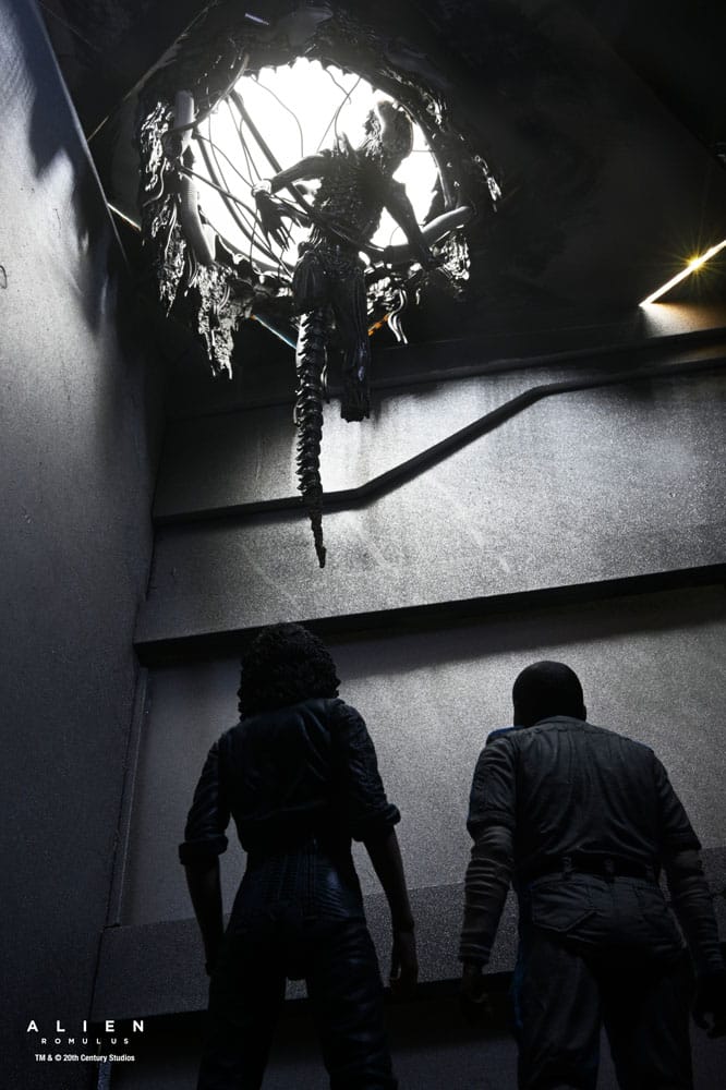 Alien: Romulus Figura Deluxe Suspended Lab Xenomorph XX121 18 cm - Z POP Toys