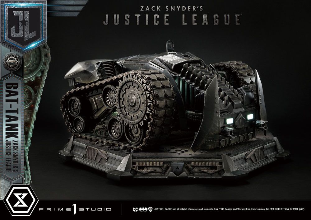 Zack Snyder's Justice League Diorama Museum Masterline Bat-Tank 36 cm - Z POP Toys