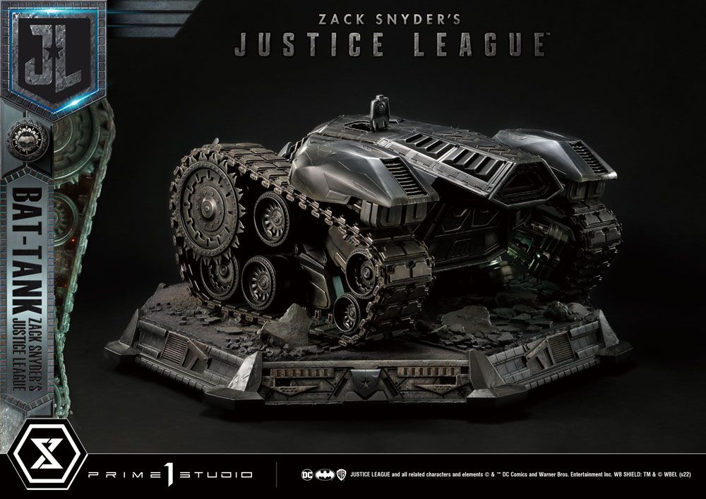 Zack Snyder's Justice League Diorama Museum Masterline Bat-Tank 36 cm - Z POP Toys