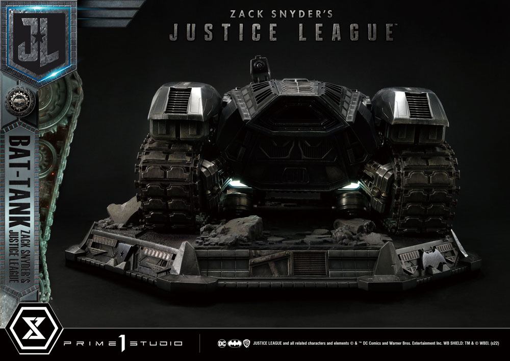 Zack Snyder's Justice League Diorama Museum Masterline Bat-Tank 36 cm - Z POP Toys