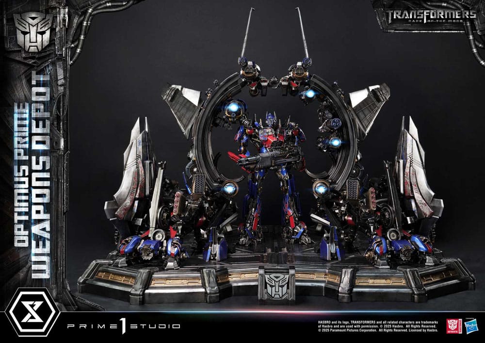 Transformers: Dark of the Moon (Film) Museum Masterline Estatua Optimus Prime Weapons Depot 127 cm - Z POP Toys