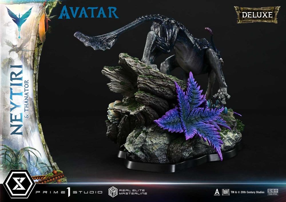Avatar (Film)  Estatua Real Elite Masterline Series 1/4 Neytiri & Thanator Deluxe Version 75 cm