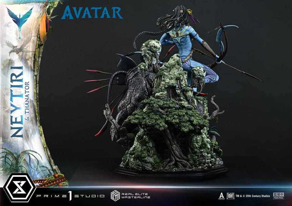 Avatar (Film)  Estatua Real Elite Masterline Series 1/4 Neytiri & Thanator Deluxe Version 75 cm