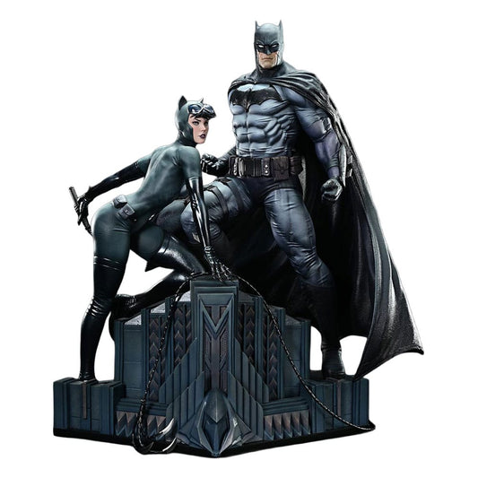 DC Comics Estatua Ultimate Premium Masterline Series 1/4 Batman & Catwoman (Concept Design by Clay Mann) 56 cm