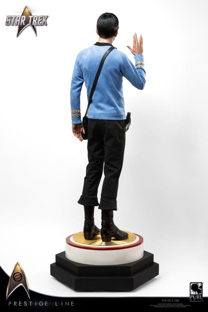 Star Trek Estatua 1/2 Scale Prestige Line Spock 111 cm