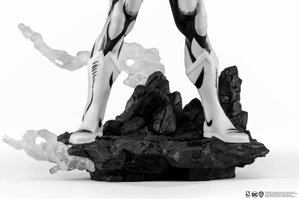 El hombre de acero PX Estatua PVC 1/8 SDCC 2024 Superman Black & White Version 36 cm