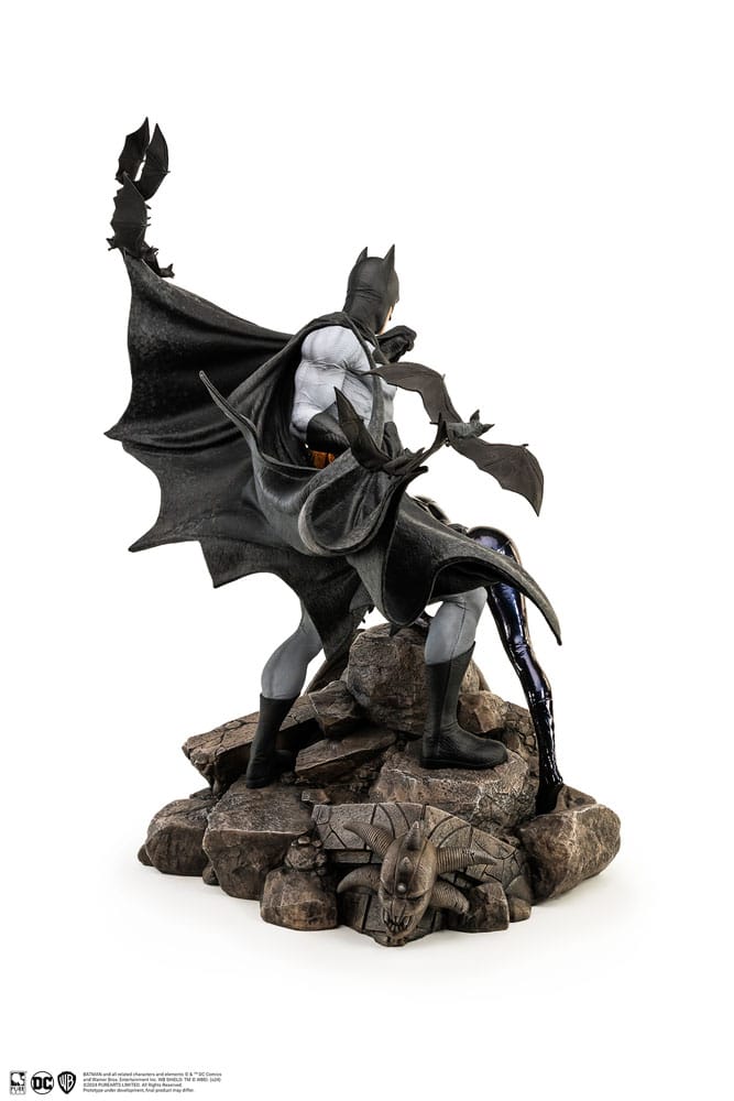 DC Comics Estatua 1/4 Batman & Catwoman Reunion 67 cm - Z POP Toys