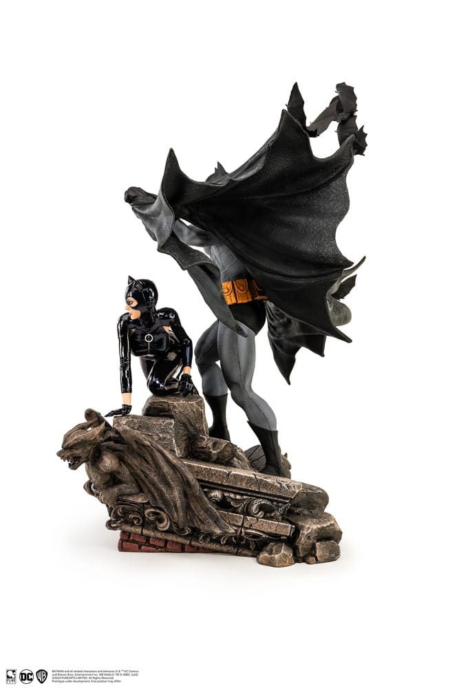 DC Comics Estatua 1/4 Batman & Catwoman Reunion 67 cm - Z POP Toys
