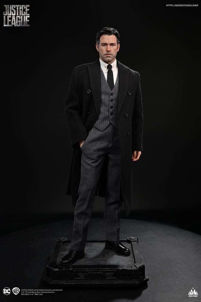 Justice League Estatua 1/4 Bruce Wayne (Ben Affleck) 51 cm - Z POP Toys