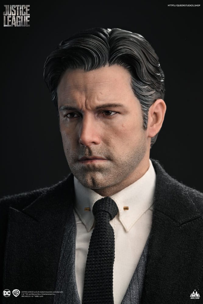 Justice League Estatua 1/4 Bruce Wayne (Ben Affleck) 51 cm - Z POP Toys