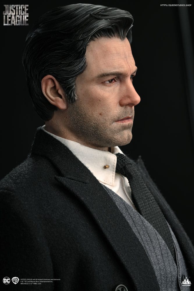 Justice League Estatua 1/4 Bruce Wayne (Ben Affleck) 51 cm - Z POP Toys