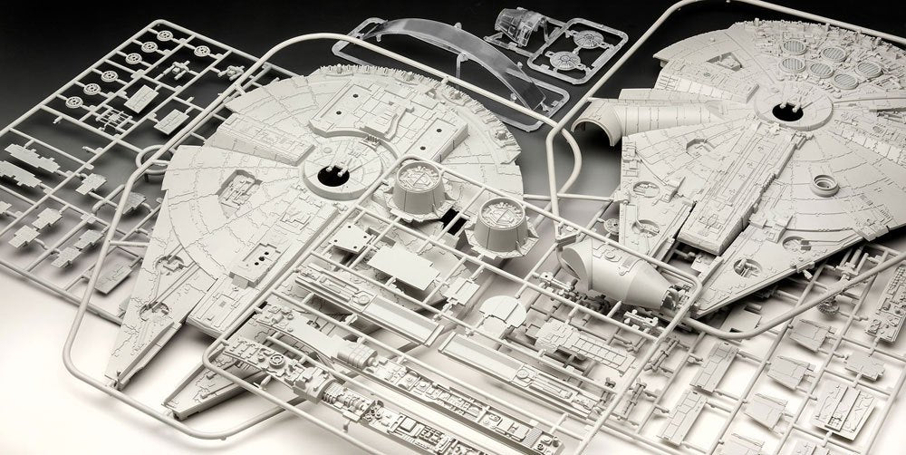 Star Wars Maqueta 1/72 Millennium Falcon 38 cm