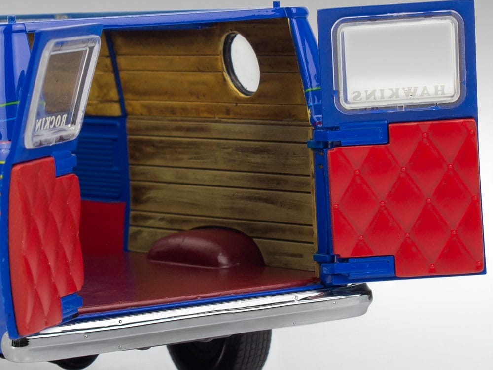 Stranger Things Kit de maquetas 1/25 Squawk Van (Aqua Color) 21 cm - Z POP Toys