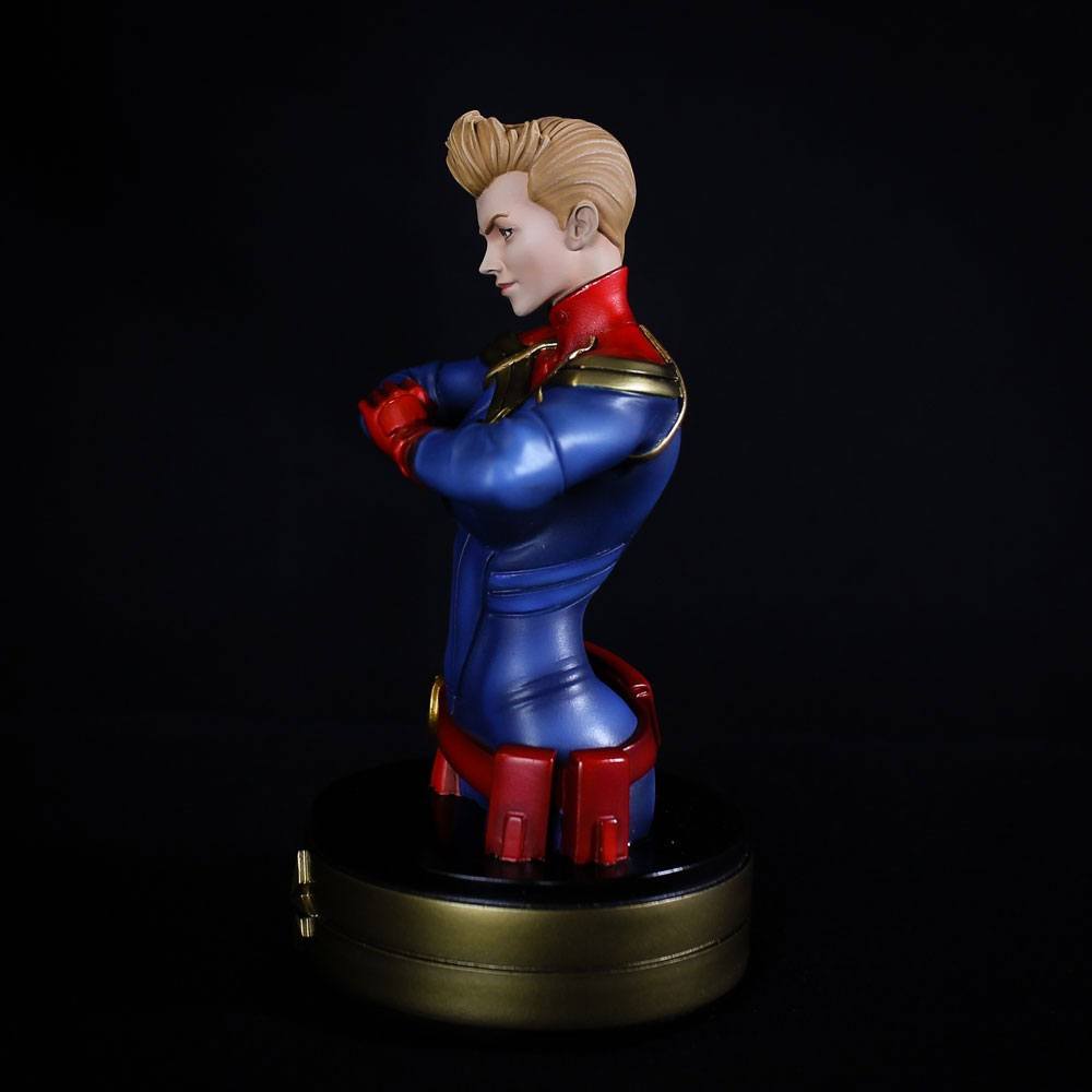 Captain Marvel Busto Captain Marvel 20 cm