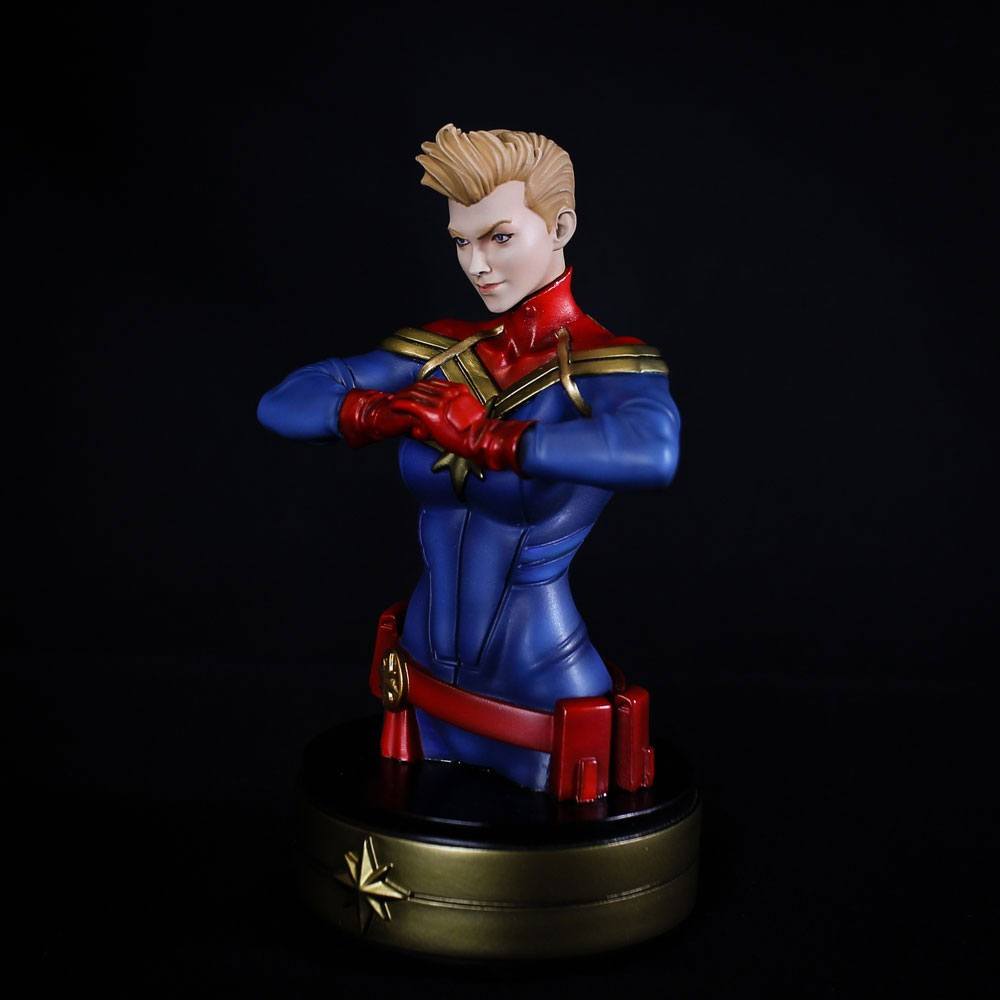 Captain Marvel Busto Captain Marvel 20 cm