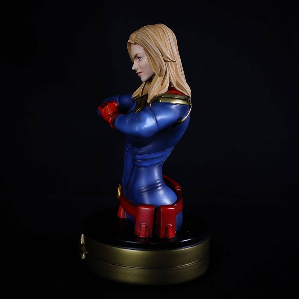 Captain Marvel Busto Captain Marvel 20 cm
