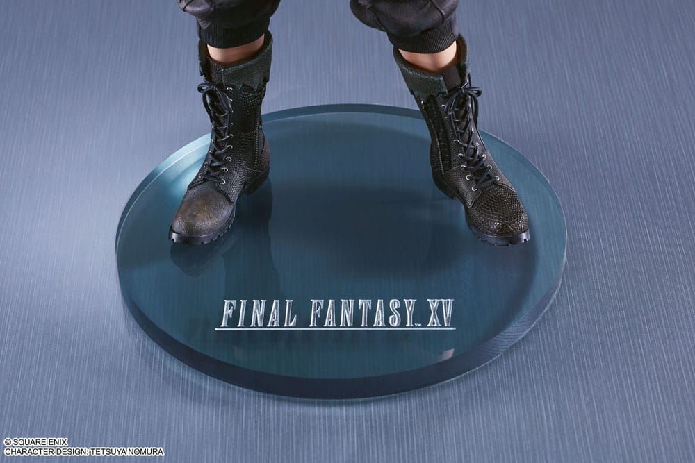 Final Fantasy XV Estatua PVC Noctis Lucis Caelum 26 cm