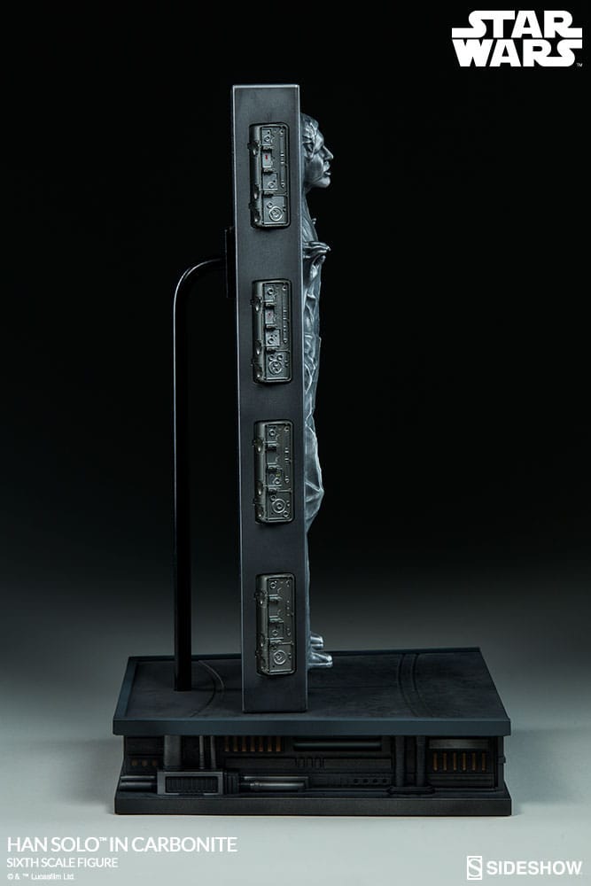 Star Wars Figura 1/6 Han Solo en Carbonita 38 cm
