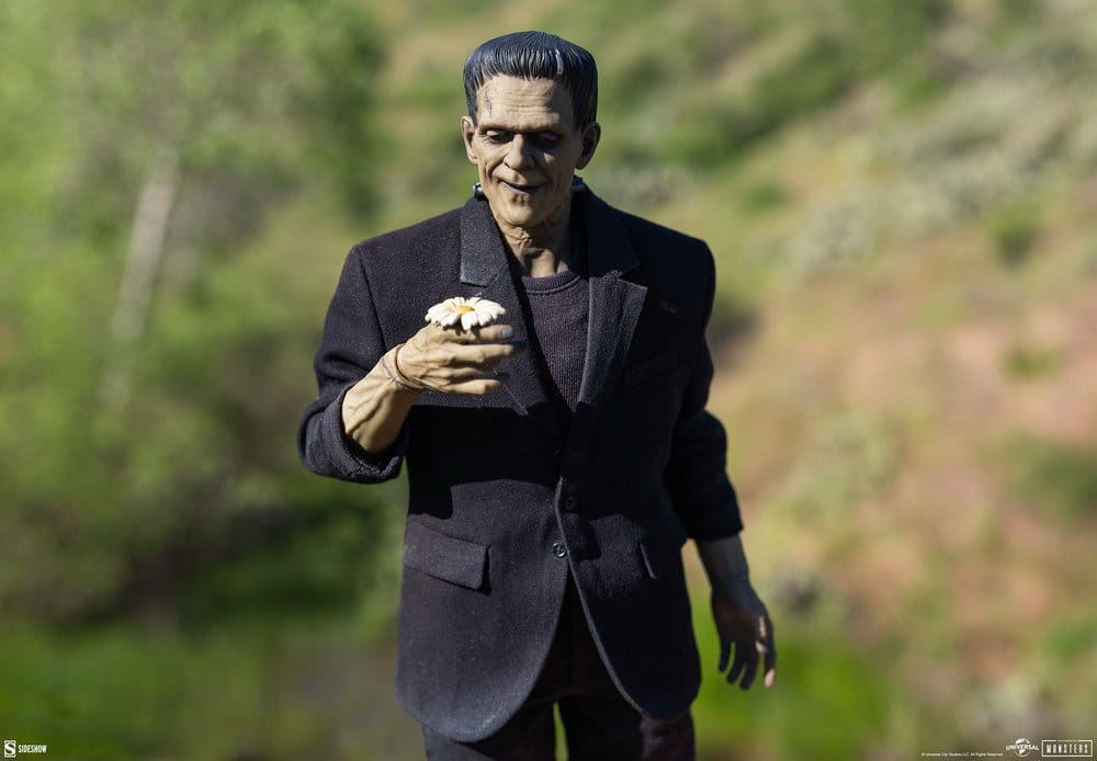 Universal Monsters Figura 1/6 Frankenstein (Deluxe Plus Edition) 33 cm