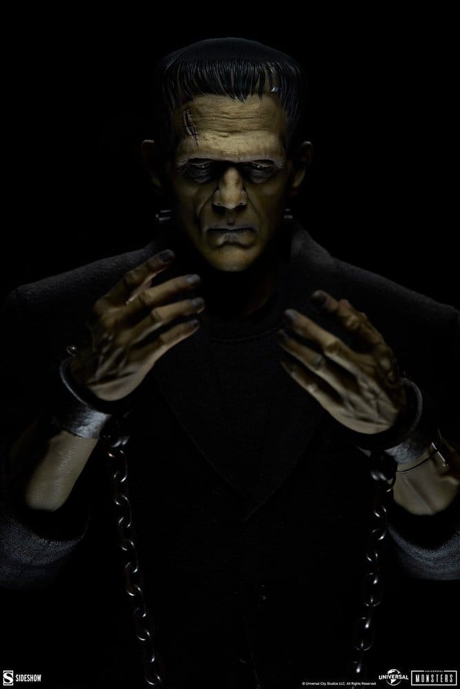 Universal Monsters Figura 1/6 Frankenstein (Collector Edition) 33 cm
