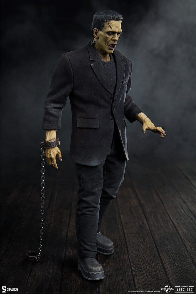 Universal Monsters Figura 1/6 Frankenstein (Collector Edition) 33 cm