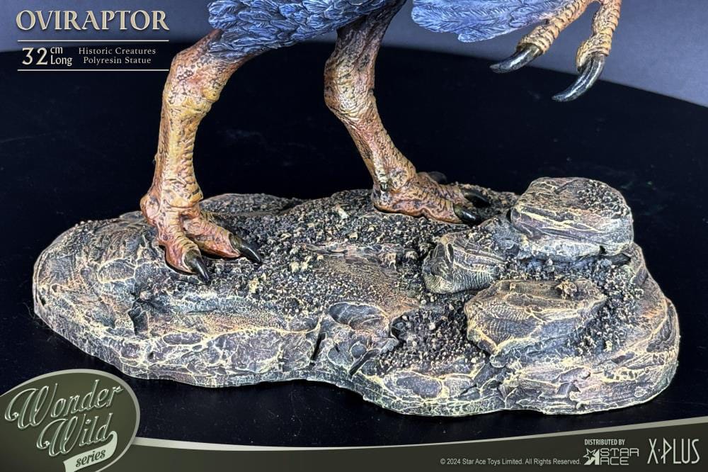 Wonders of the Wild  Estatua Oviraptor 32 cm