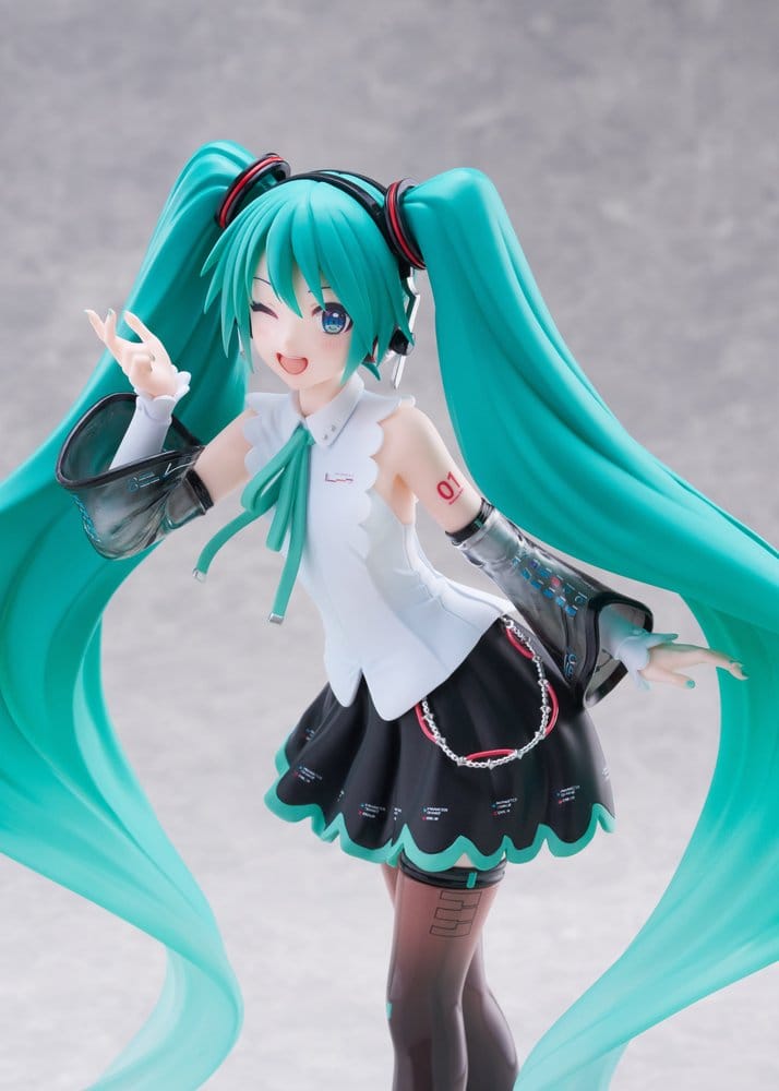 Hatsune Miku Figura PVC T-Most NT Ver. 29 cm