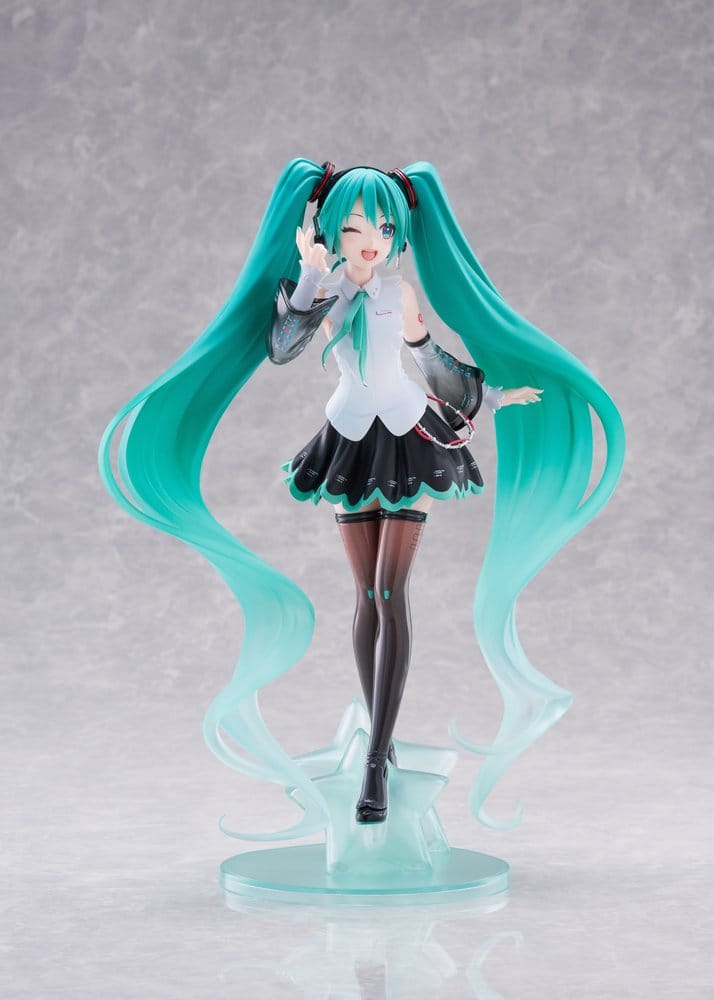 Hatsune Miku Figura PVC T-Most NT Ver. 29 cm