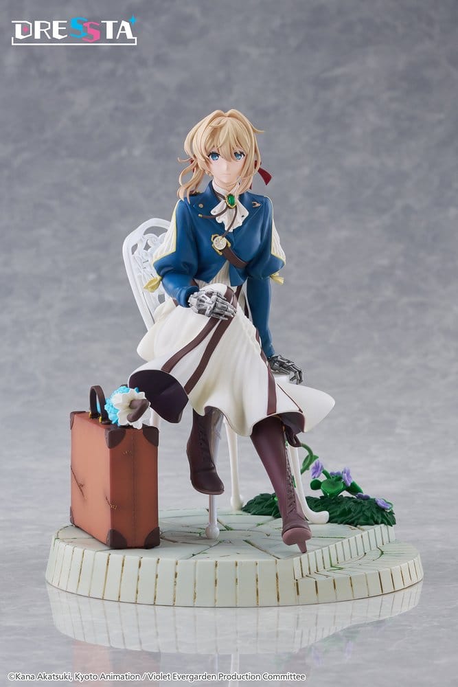 Violet Evergarden Figura PVC Dressta Violet Evergarden 17 cm
