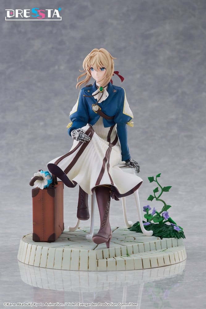 Violet Evergarden Figura PVC Dressta Violet Evergarden 17 cm