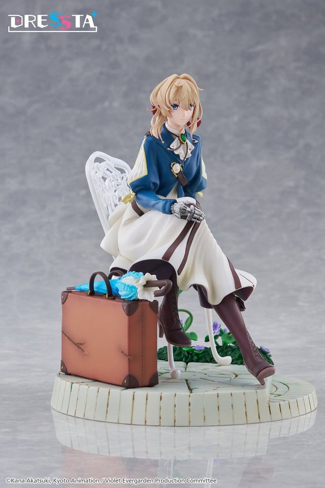 Violet Evergarden Figura PVC Dressta Violet Evergarden 17 cm