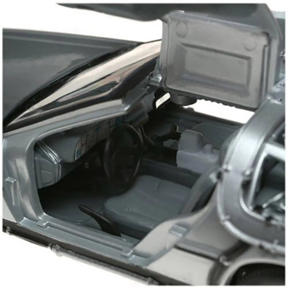 Regreso al Futuro II Réplica Coce 1/24 ´81 DeLorean LK Coupe 18 cm