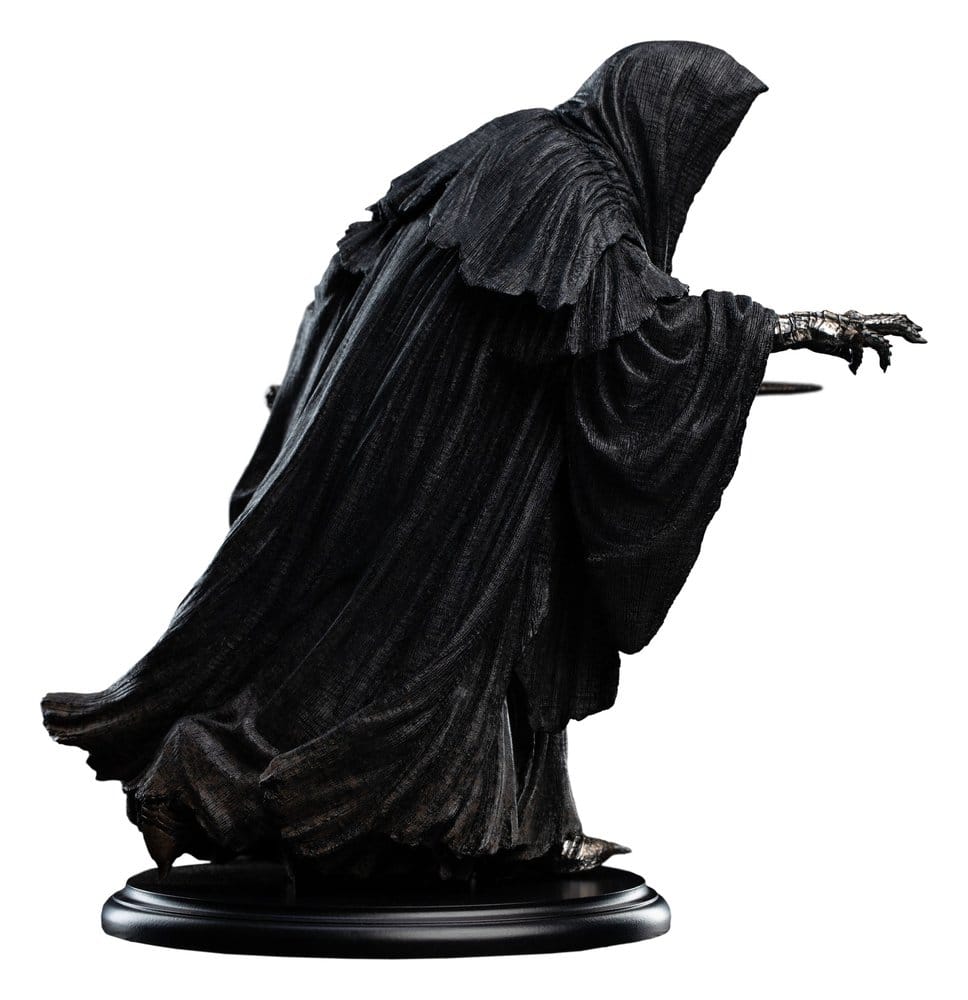 La Trilogía de El Señor de los Anillos Estatua Ringwraith at the Prancing Pony 18 cm