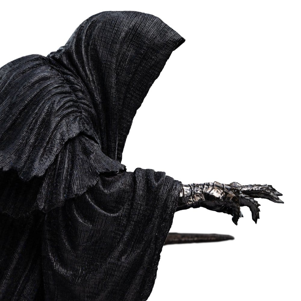 La Trilogía de El Señor de los Anillos Estatua Ringwraith at the Prancing Pony 18 cm