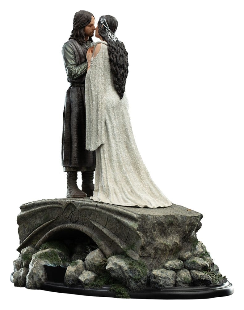 El Señor de los Anillos Estatua Aragorn & Arwen 24 cm