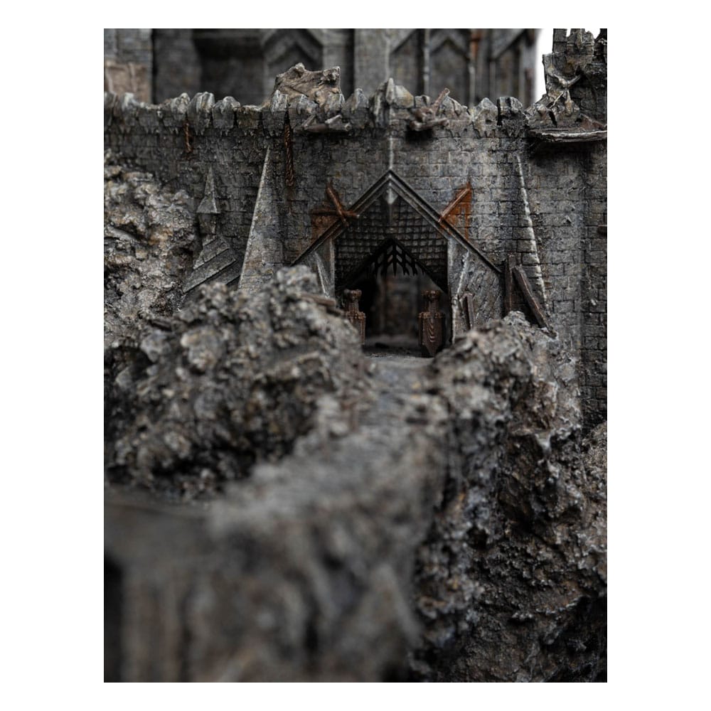 El Señor de los Anillos Estatua Cirith Ungol - Limited Edition 33 cm - Z POP Toys